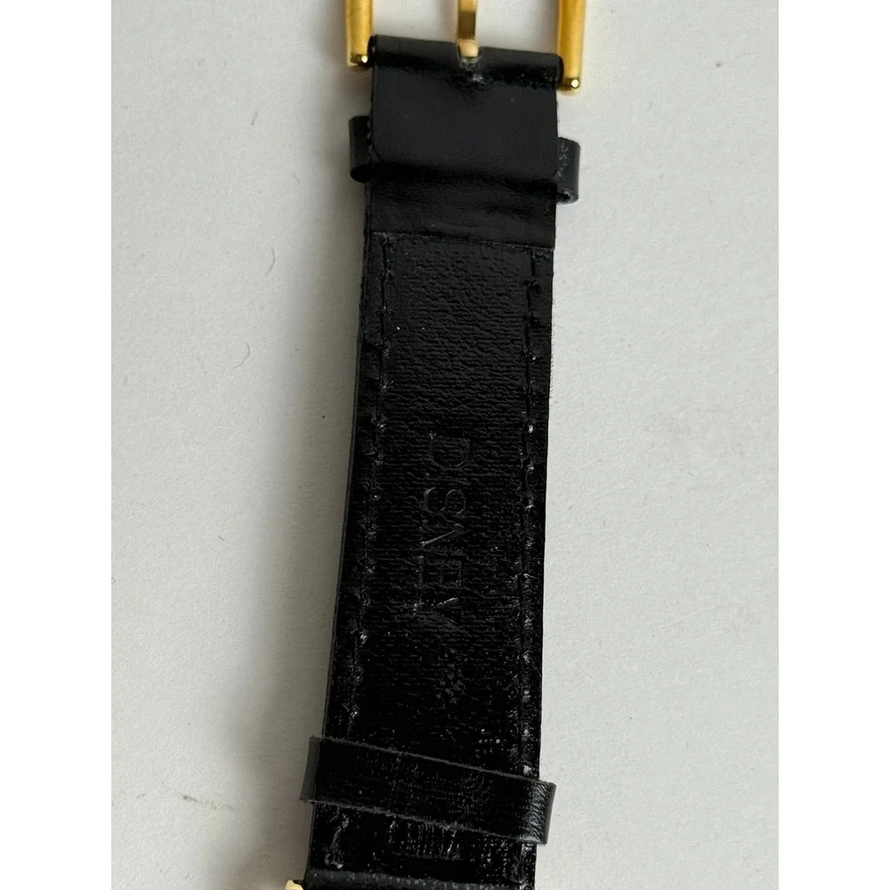 Disney‎ Channel Goofy Special Edition Watch Black Leather Band Gold Tone New